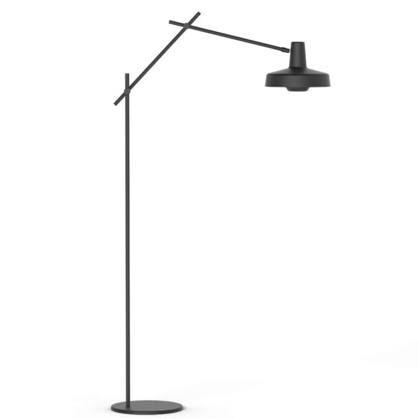 Arigato Gulvlampe Sort - Grupa Products