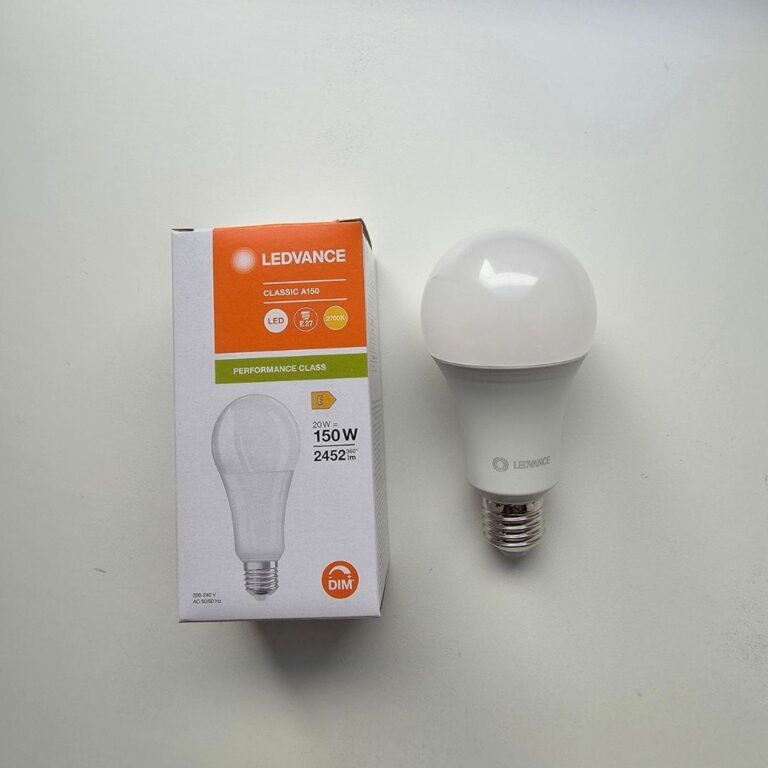 CLASSIC A150 DIM Dæmpbar Pære 20W E27 3700K - LEDVANCE -Så længe lager haves