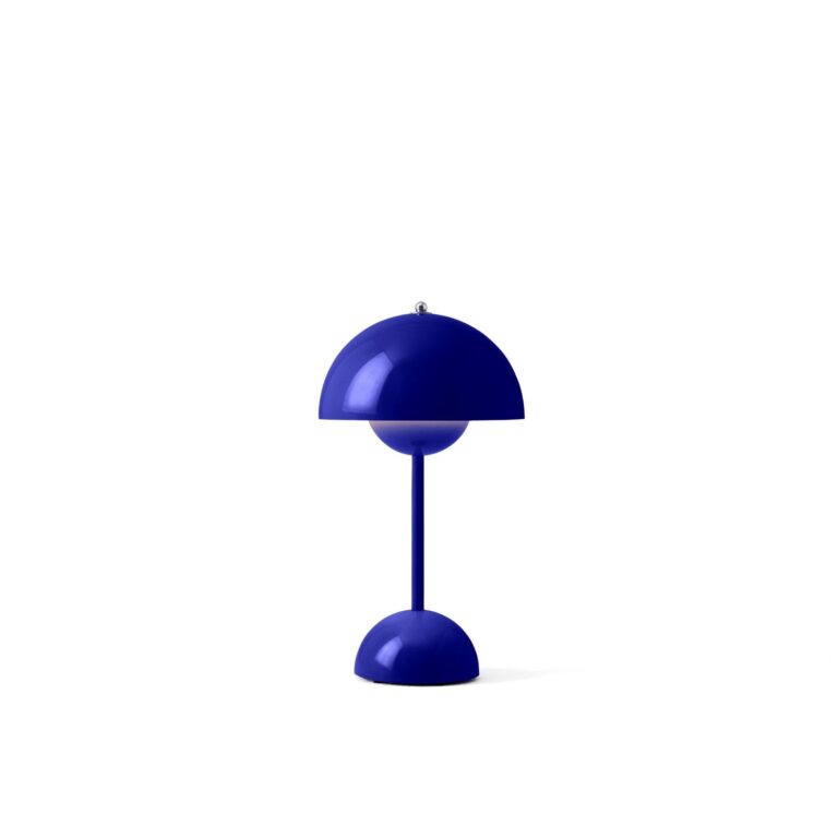 Flowerpot VP9 Transportabel Lampe Cobalt Blue