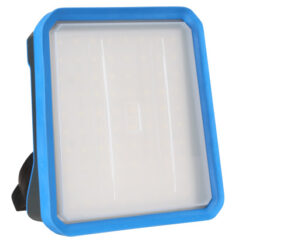 Gladiator LED arbejdslampe m/udtag
