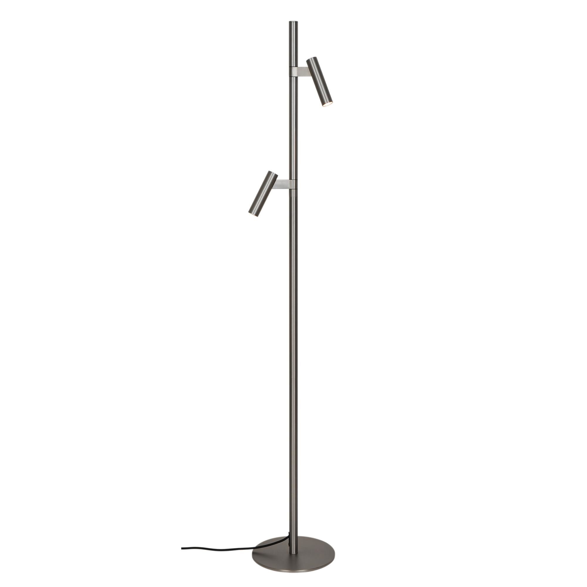 Makoto Gulvlampe Satin Krom