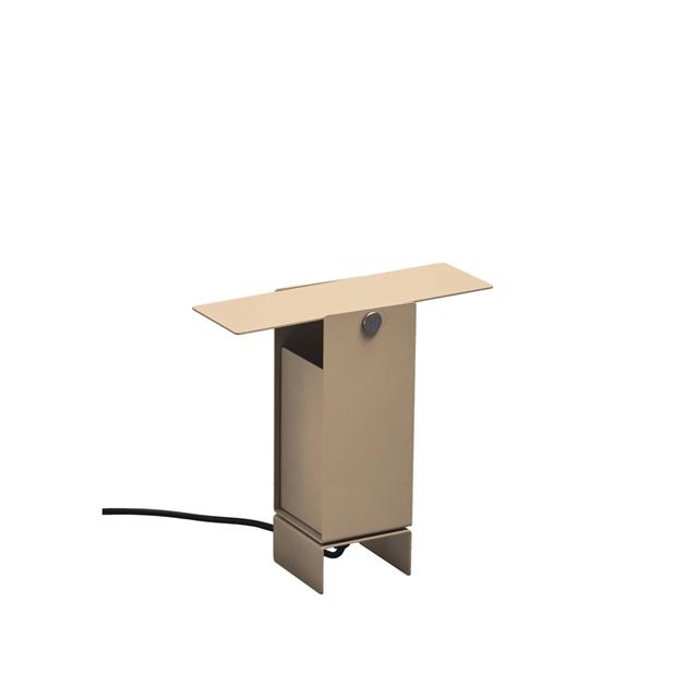 Moebe Pivoting Bordlampe Sand