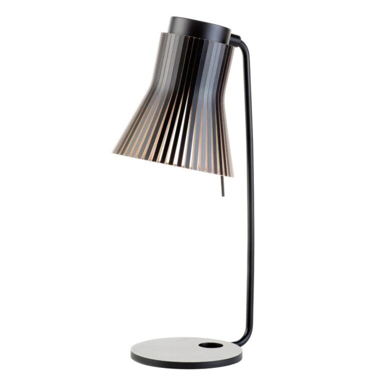 Petite 4620 Bordlampe Sort - Så længe lager haves - Secto Design